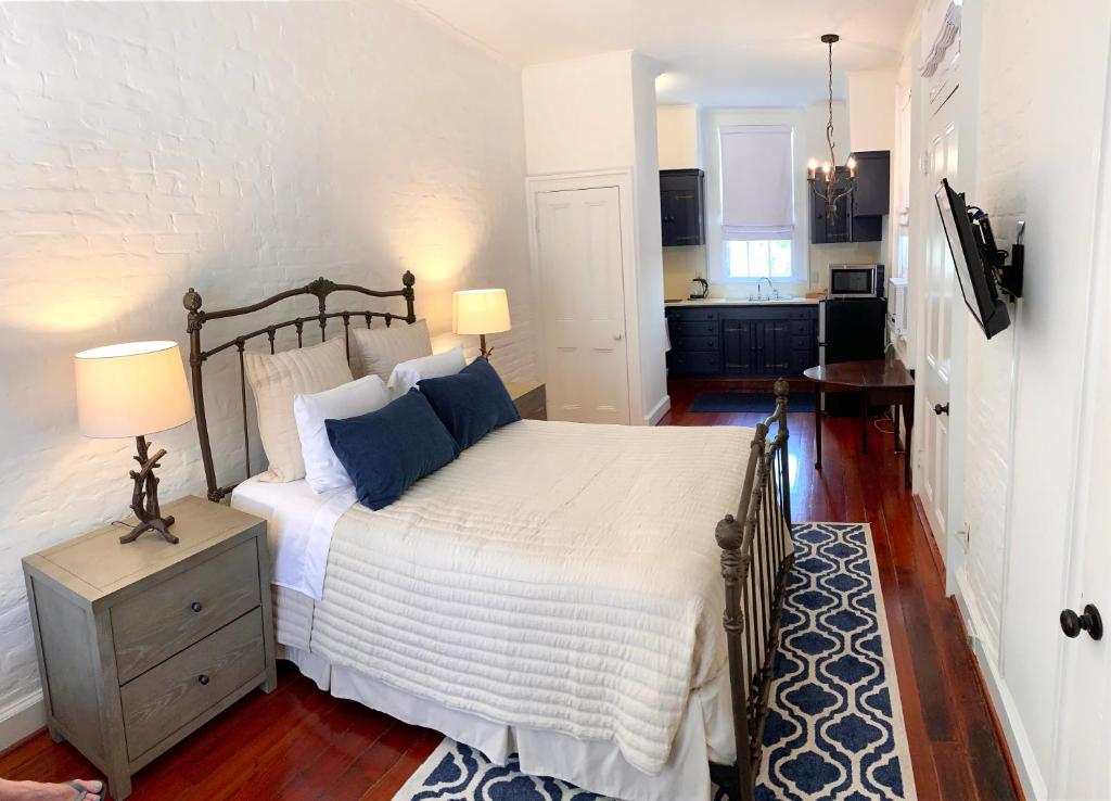 The Lanaux Mansion - Chambre Lit Queen-Size De Luxe