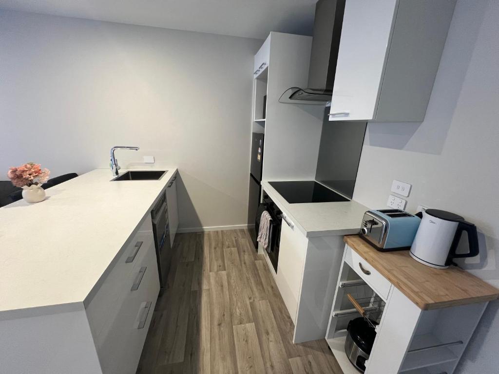 Christchurch Airport Stop - Resim 6