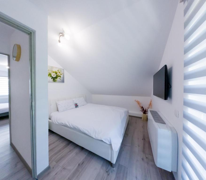 Postel nebo postele na pokoji v ubytování Cabana Marc