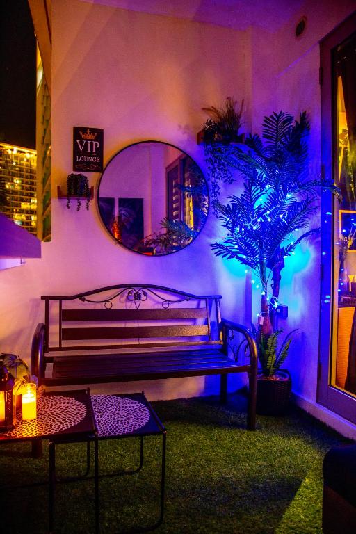 Posezení v ubytování Azure Urban Resort Staycation by Solace Peak 3 1Bedroom with PS4