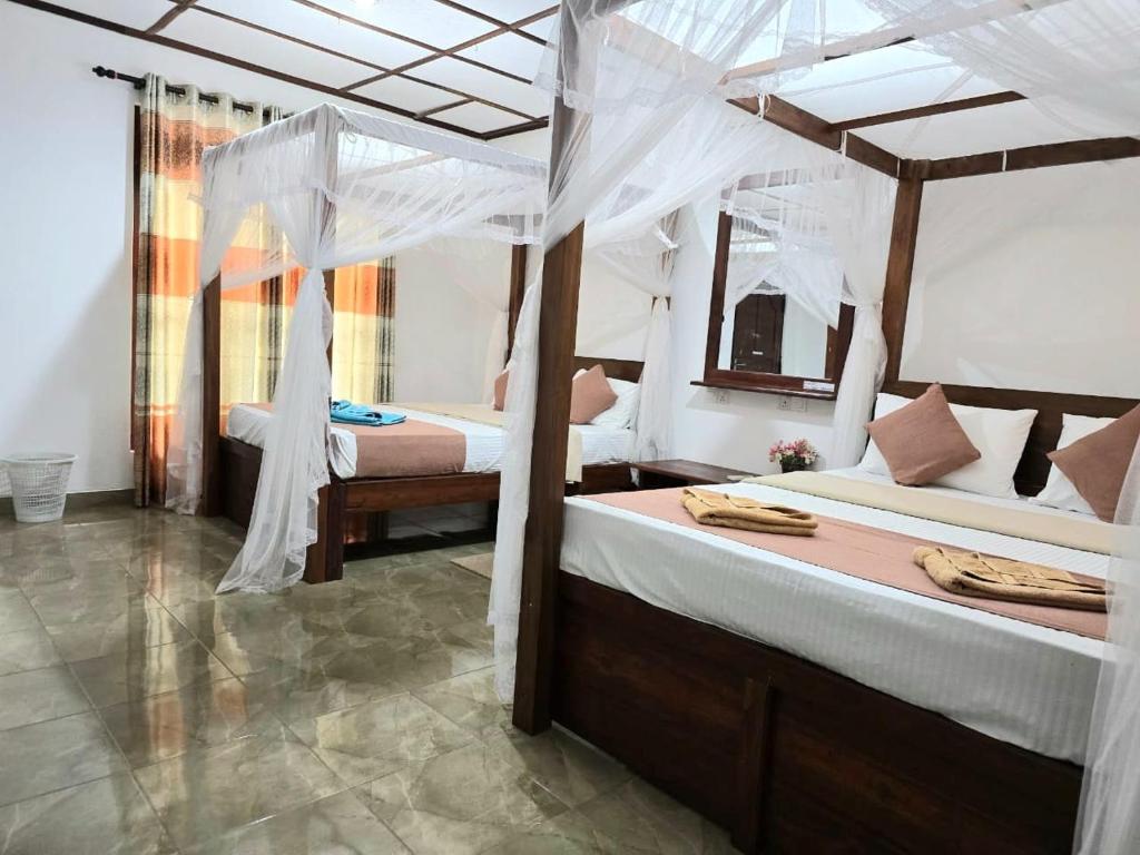 Sigiriya Paradise Inn - 11