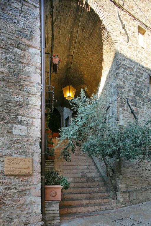 Hotel Properzio - Resim 32