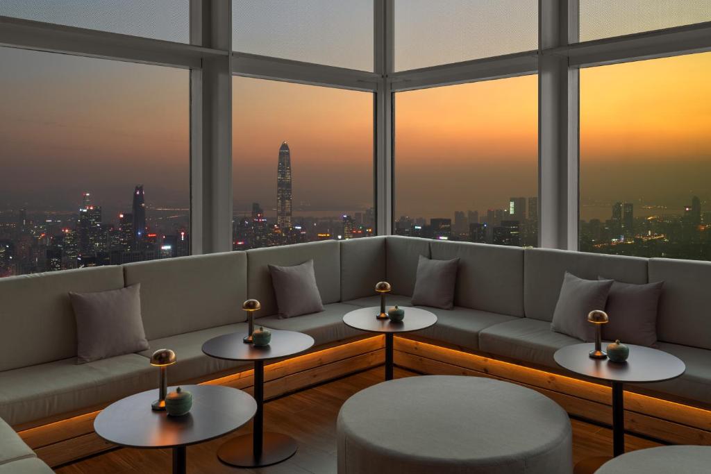 Posezení v ubytování Mandarin Oriental, Shenzhen