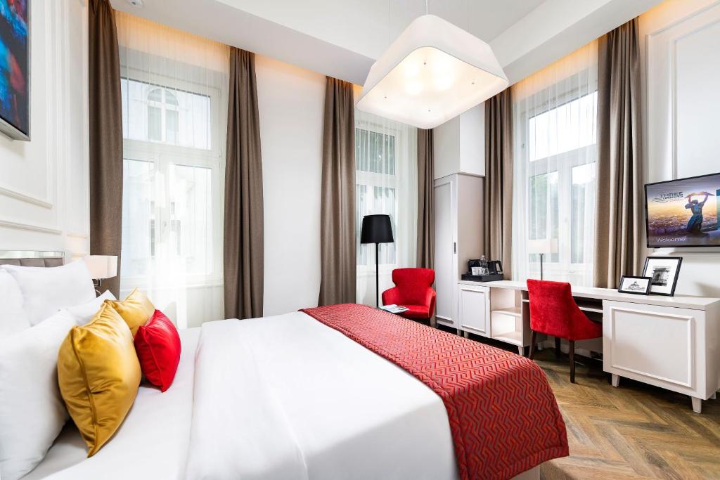 Three Corners Avenue Hotel - Resim 31