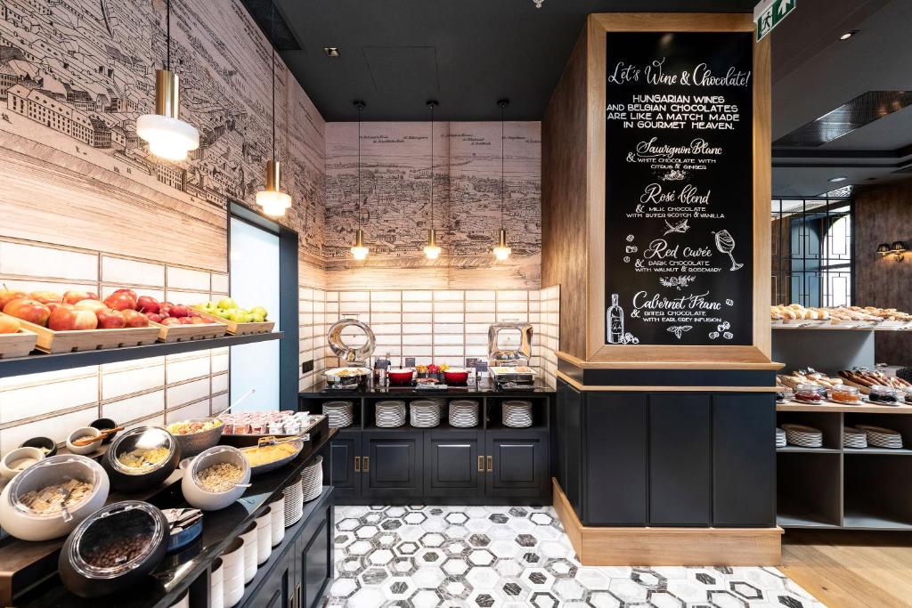 Three Corners Avenue Hotel - Resim 20