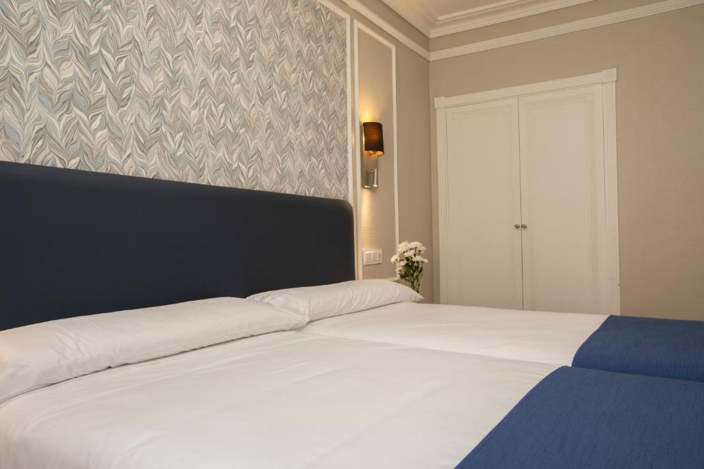 Hotel Corona de Castilla Burgos - Habitación Doble Estándar
