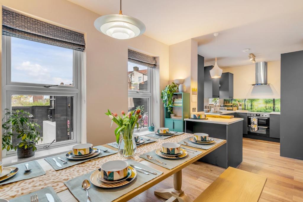 Picture of Eco Friendly Luxury Townhouse with Parking, Norwich (updated prices 2026)