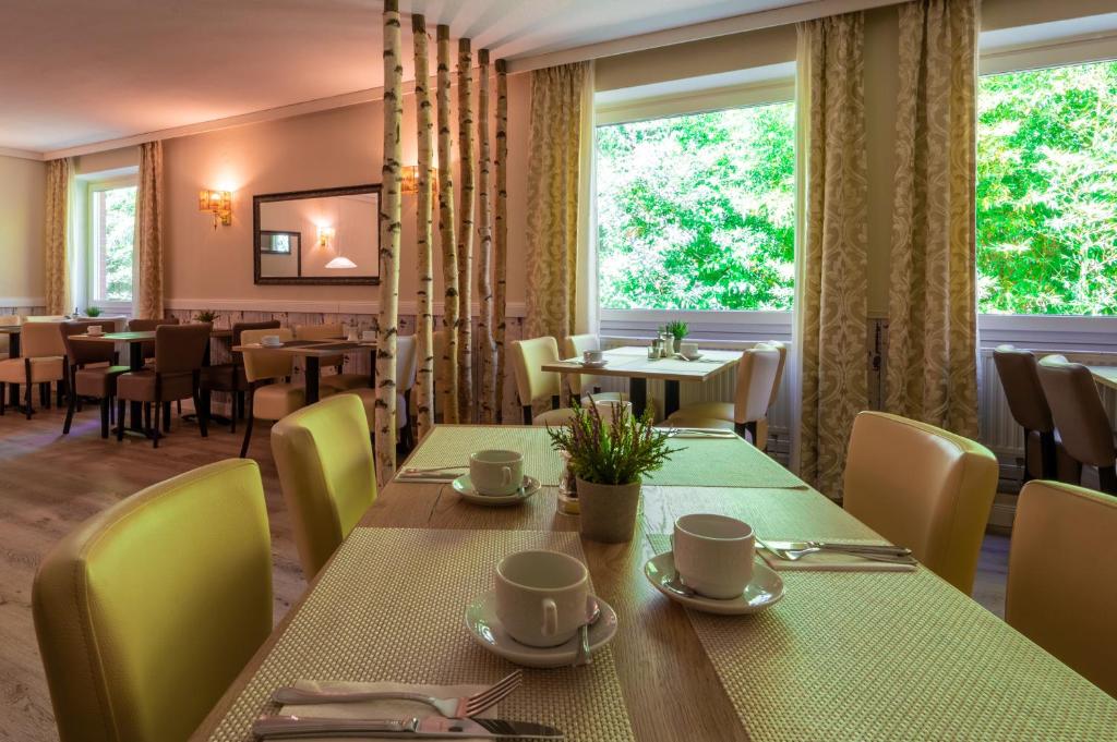 Posezení v ubytování Hotel Waldkur