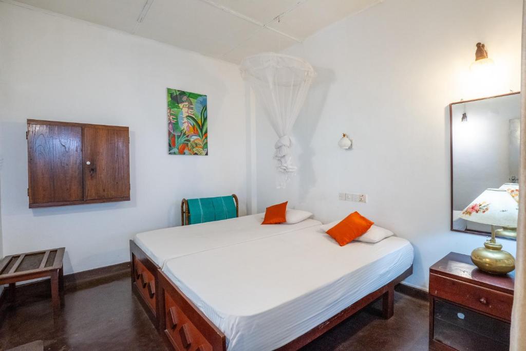 Kandy Inn Madugalle’s family guest house - 12