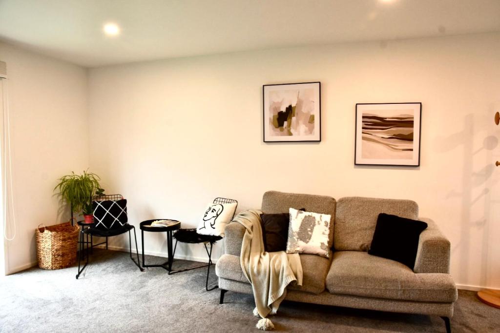 Close to Arena and one kilometer from Railway station onsite EV car park - Resim 24