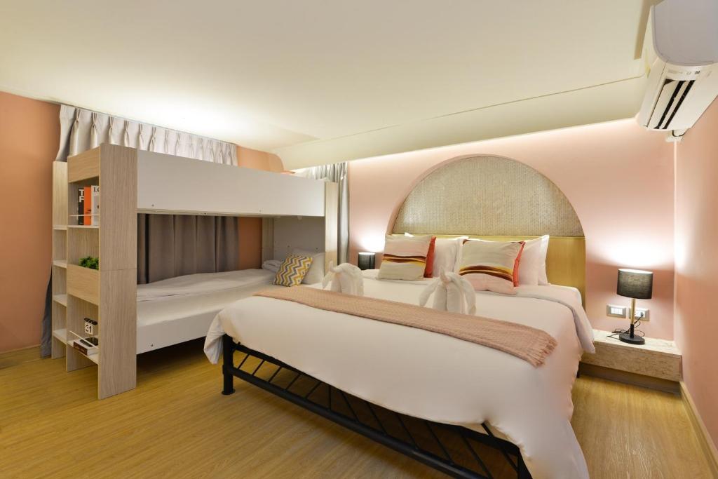 Kastel Bangkok Hotel by Loft BKK - Делюкс семейный номер
