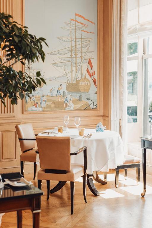 Four Seasons Hotel des Bergues Geneva - Resim 23