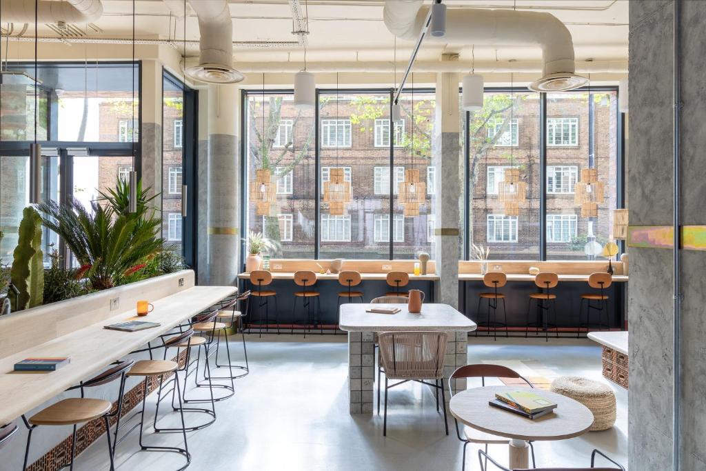 Bermonds Locke, Tower Bridge - Resim 26