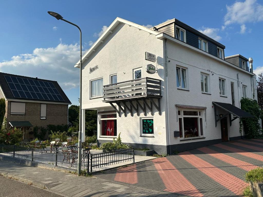 Mimosa Hotel - Resim 25