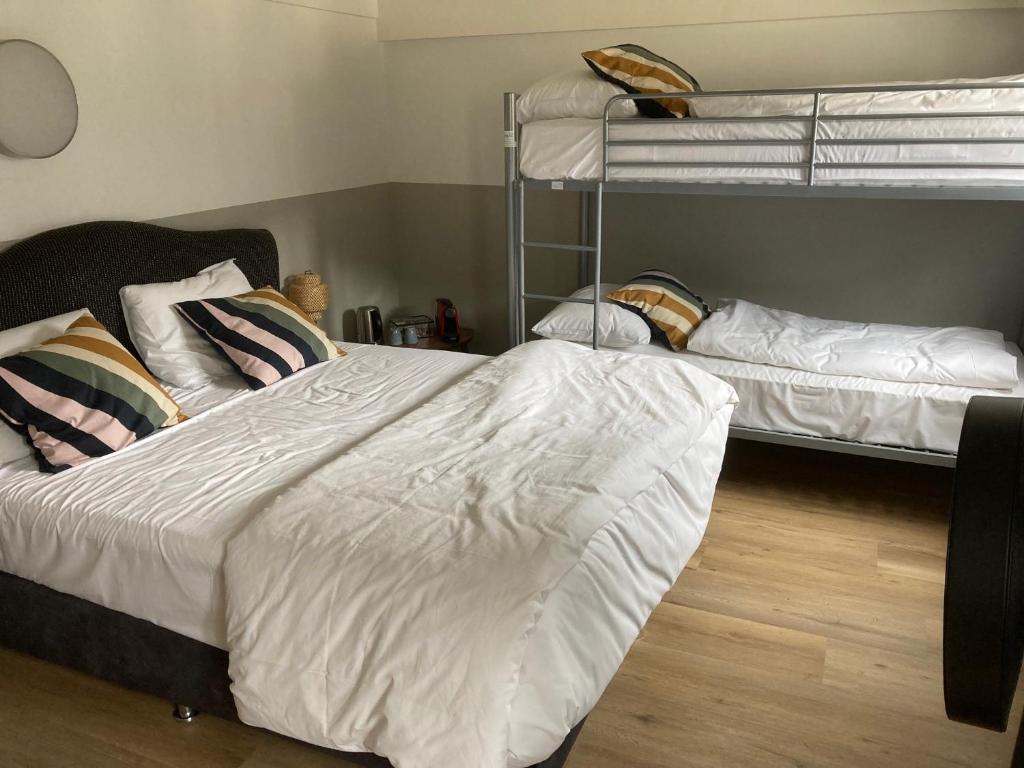 Hotel Courage Valkenburg - Resim 11