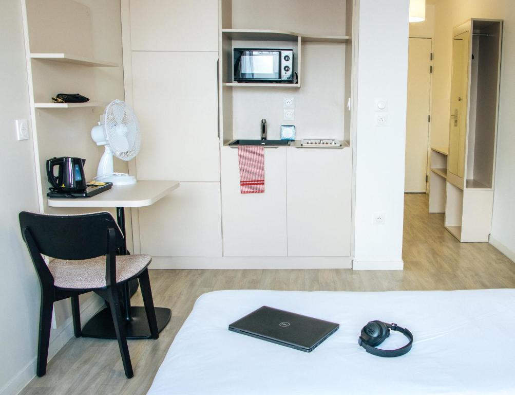 Kuchyňa alebo kuchynka v ubytovaní Twenty Business Flats Lille - Bayard