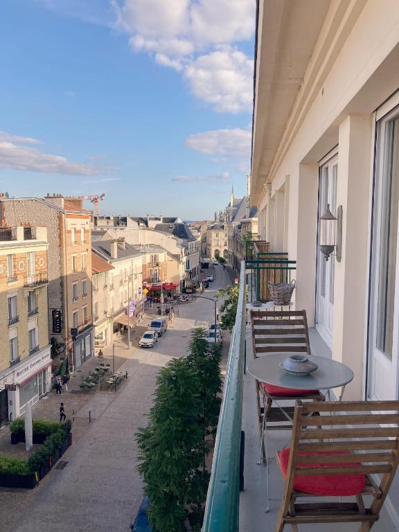 Photo de la galerie de l'établissement So Guest, suite supérieure hypercentre terrasse, à Reims