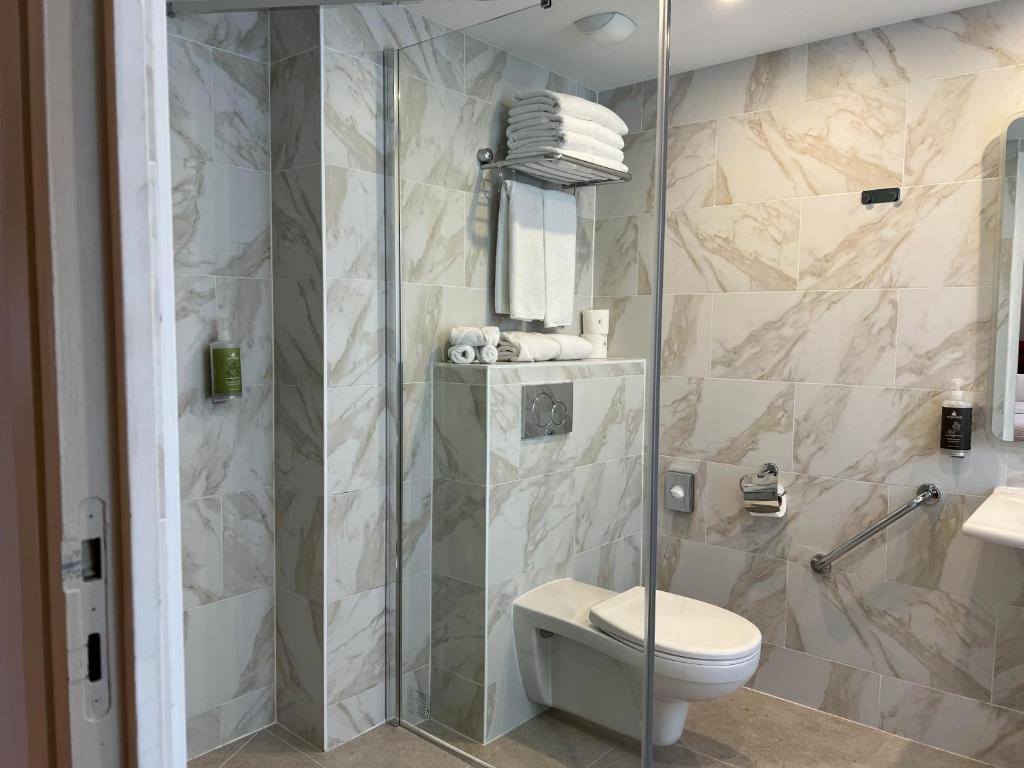 Hôtel Central Saint Germain - Resim 8