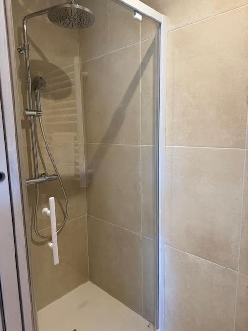 Un baño de Dreams of Alaric