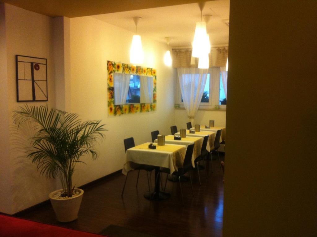 Fotografie z fotogalerie ubytování Hotel Milano v Anconě