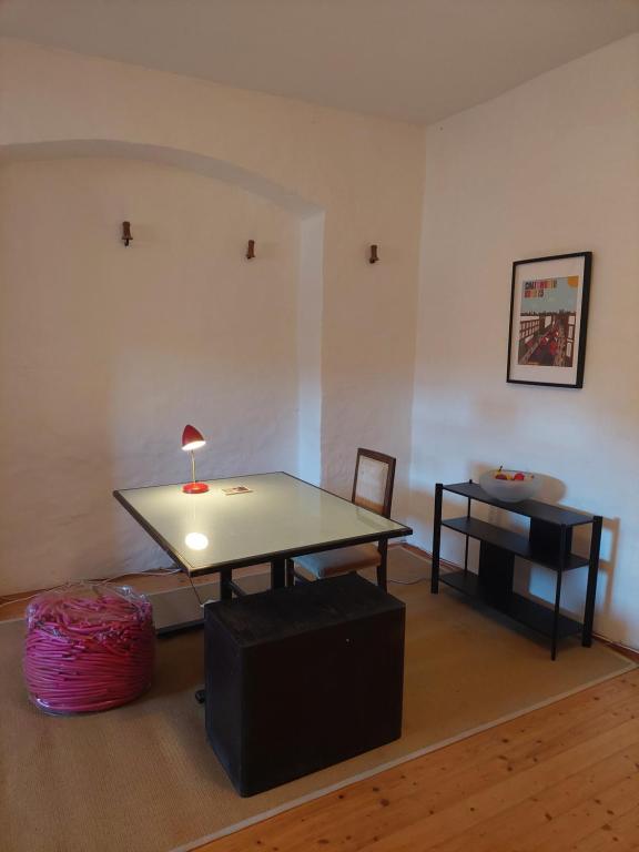Posezení v ubytování Cool Flat at Renaissance Castle - 3BR