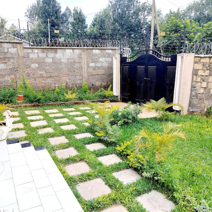 Zahrada ubytování JK Residence Kikuyu
