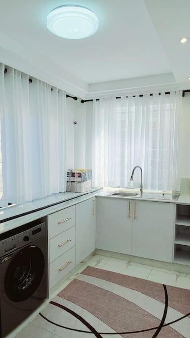 Kuchyň nebo kuchyňský kout v ubytování JK Residence Kikuyu
