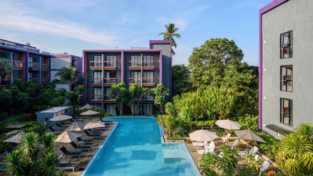 Holiday Inn Express Phuket Patong Beach Central by IHG در پوکت