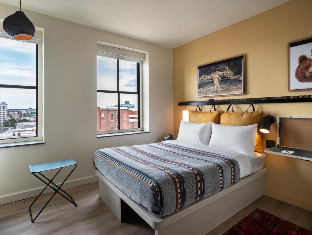 Moxy Springfield Downtown - Chambre Queen