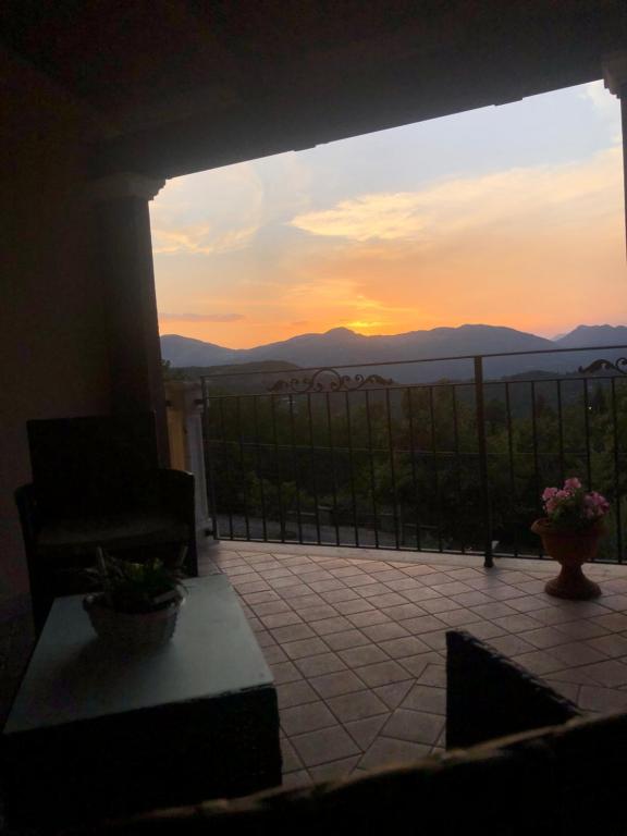 Nespecifikovaný výhled na hory nebo výhled na hory při pohledu z bed and breakfast