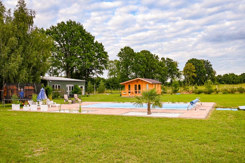 Fotografie z fotogalerie ubytování Nowy domek z podgrzewanym basenem na wyłączność v destinaci Braniewo