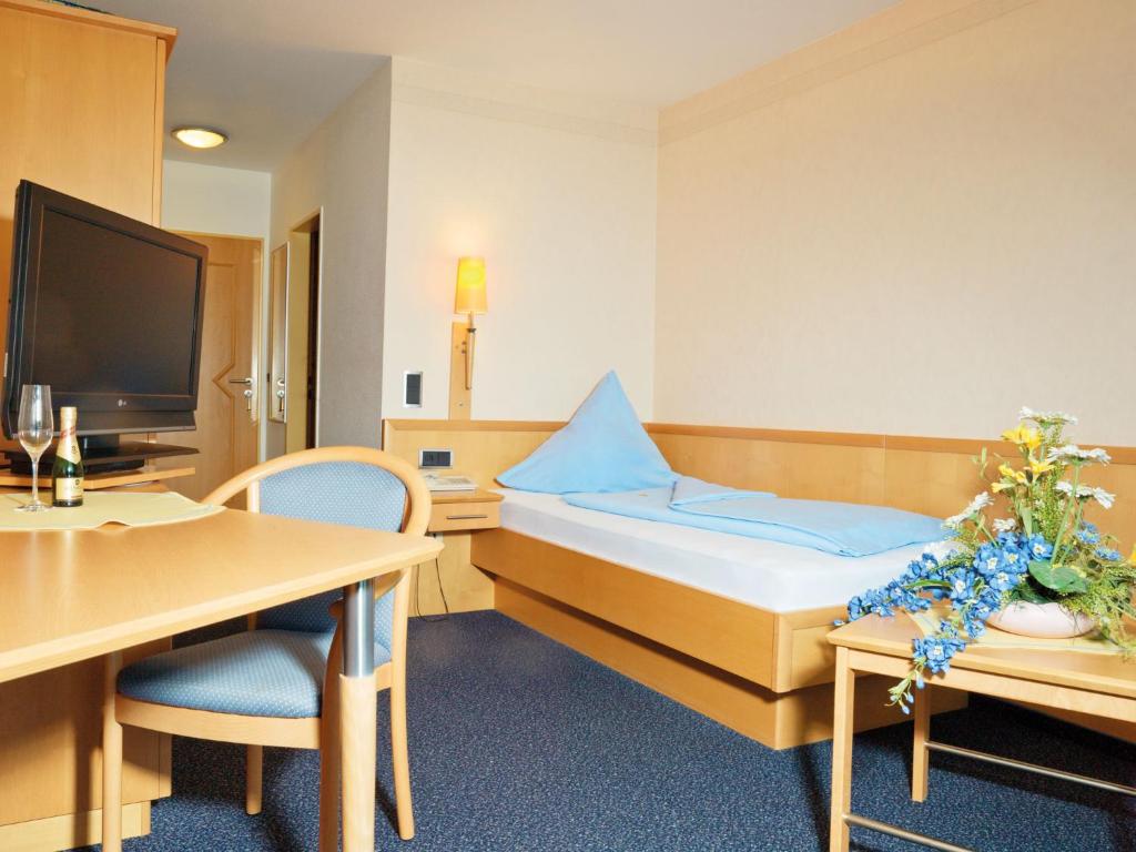 Fichtenwald-Ihr Boutique I Glück`s Hotel - Adults Only - Single Room With Balcony