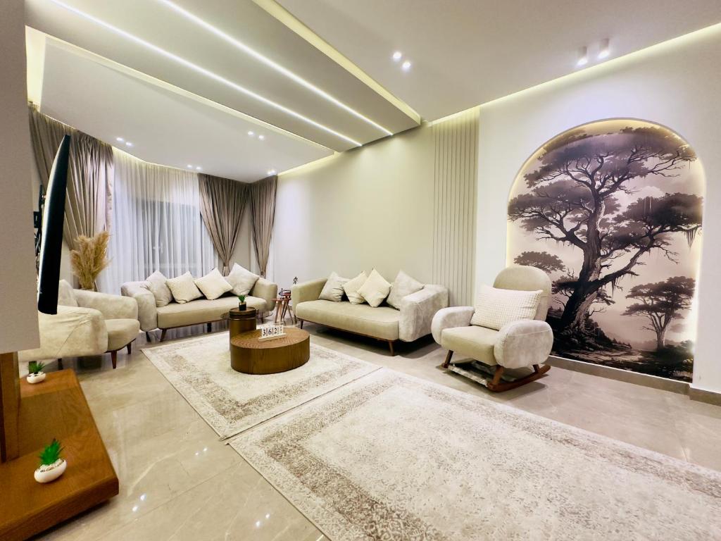 Χώρος καθιστικού στο Luxury apart in Al Mohandiseen
