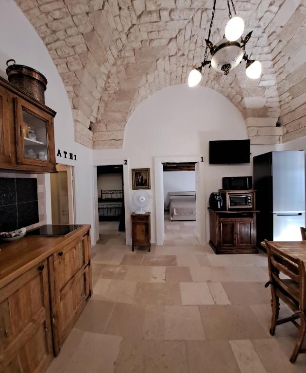PETRAKIs HOUSE - Triple Room With Private Bathroom