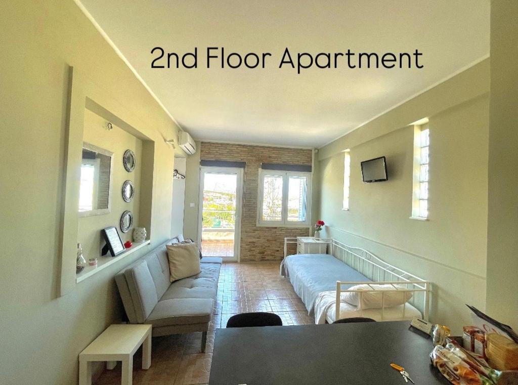 Posezení v ubytování Aggelou Apartments