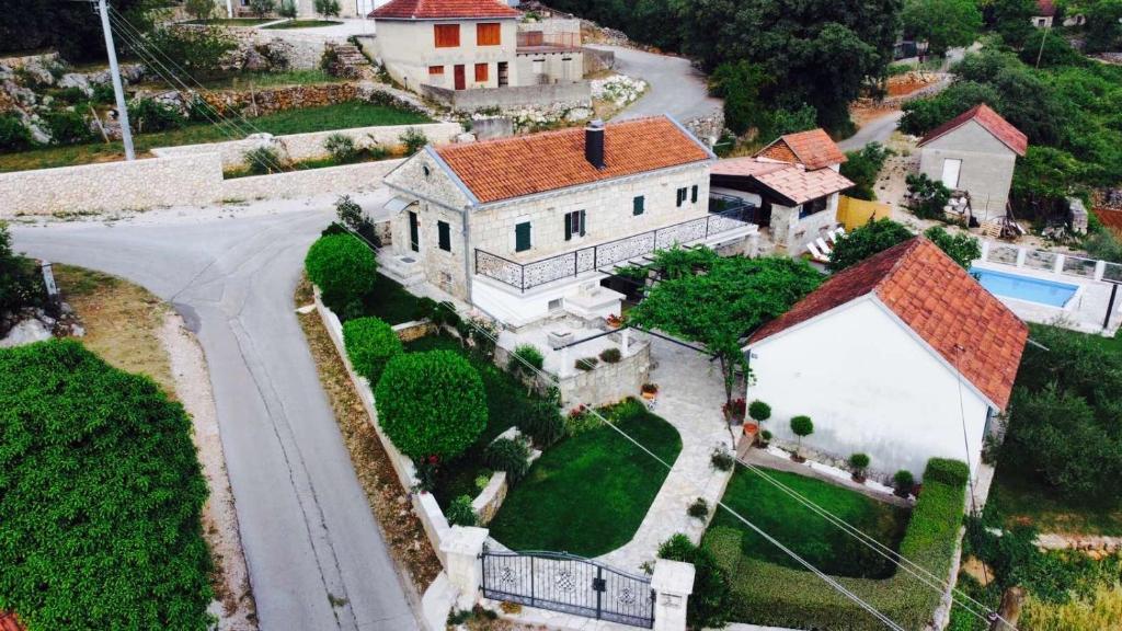 Villa Luca Klobuk
