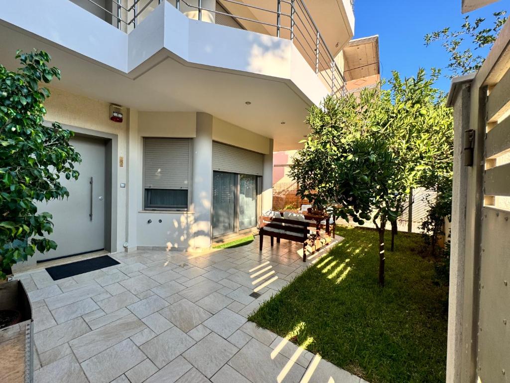 Balkón nebo terasa v ubytování Porto Rafti Holiday Apartment