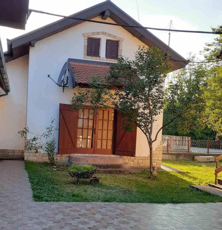 Zahrada ubytování Kuća Perućac