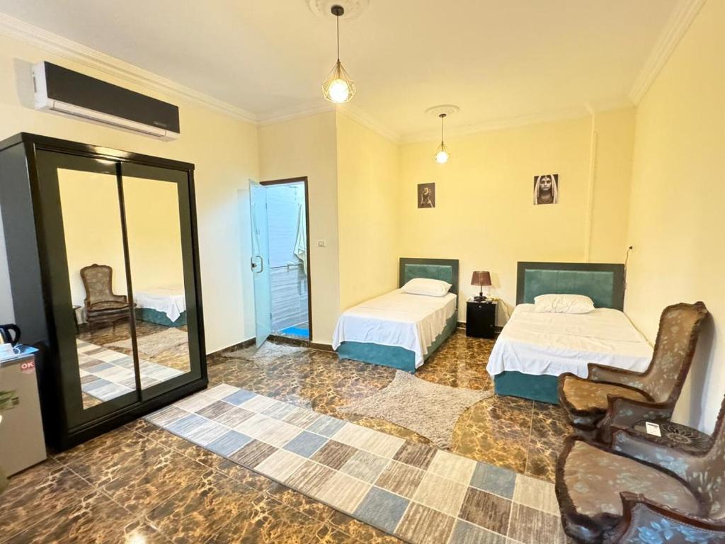 El Khalil Pyramids View Inn - 1