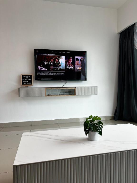 TV a/nebo společenská místnost v ubytování SDC Suite Home