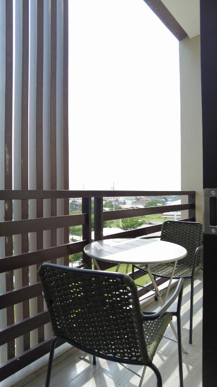 Balkón nebo terasa v ubytování Acro Residences
