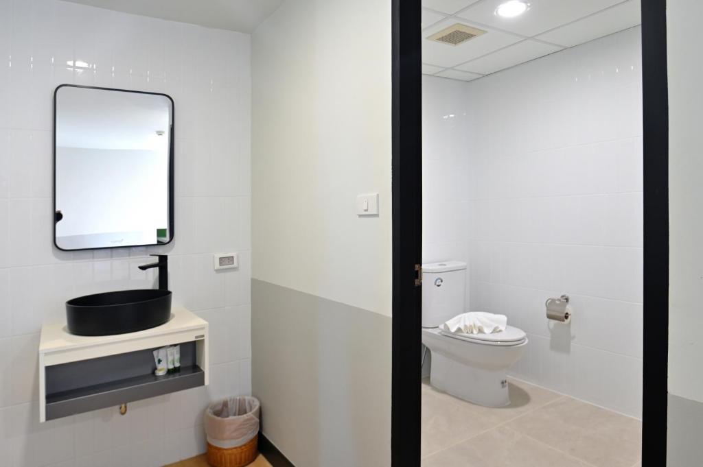 Anya Nana at Sukhumvit Bangkok - Resim 29