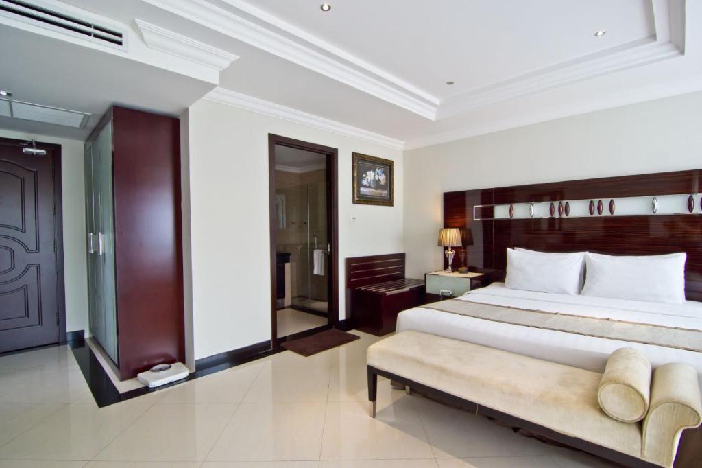 LK Royal Wing - Resim 12