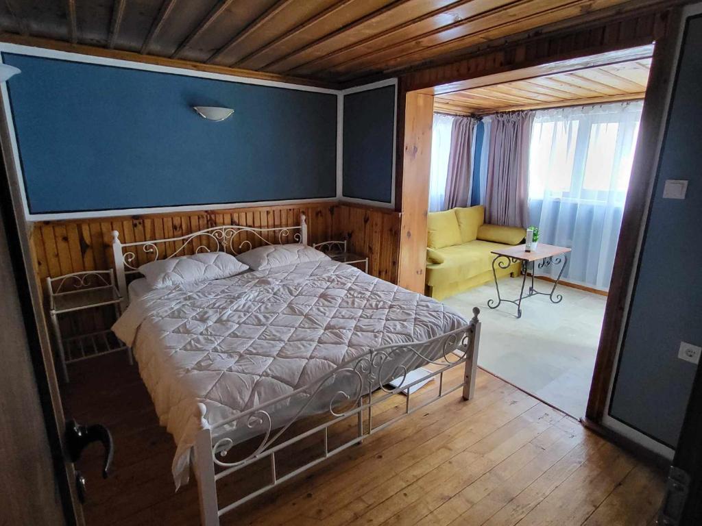 Postel nebo postele na pokoji v ubytování OldHouse