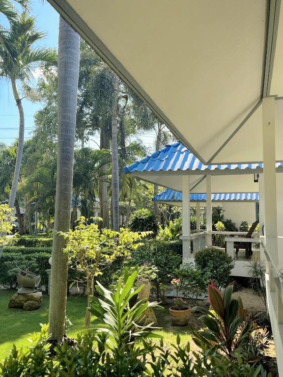 Sunset Beach Villas - 16