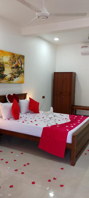 Postel nebo postele na pokoji v ubytování Ark Cabin Villa