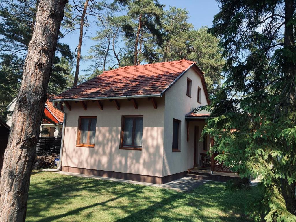 Viola Apartman 8621 Zamárdi, Viola utca 4 kép - 1