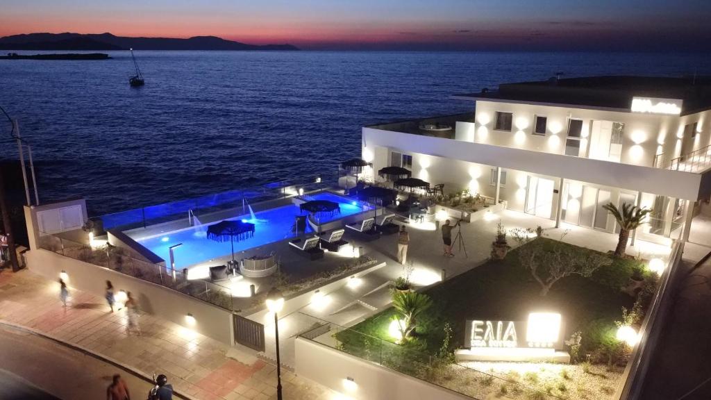Elia Sea Suites - Resim 37
