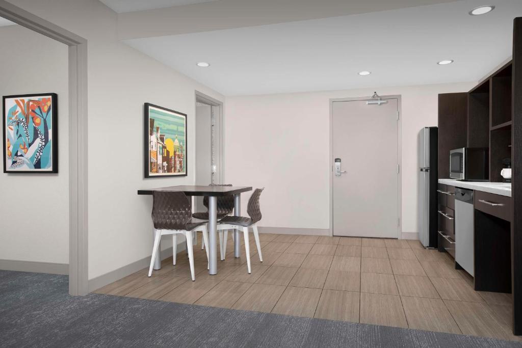 Home2 Suites by Hilton Pittsburgh - McCandless, PA photo