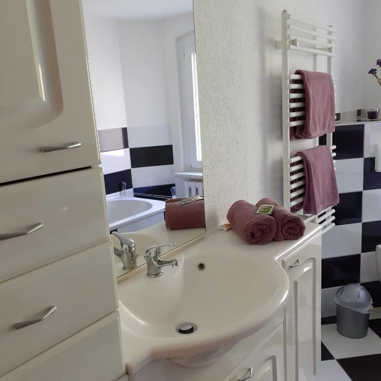 Koupelna v ubytování Ferienwohnung Zum Lederbernd